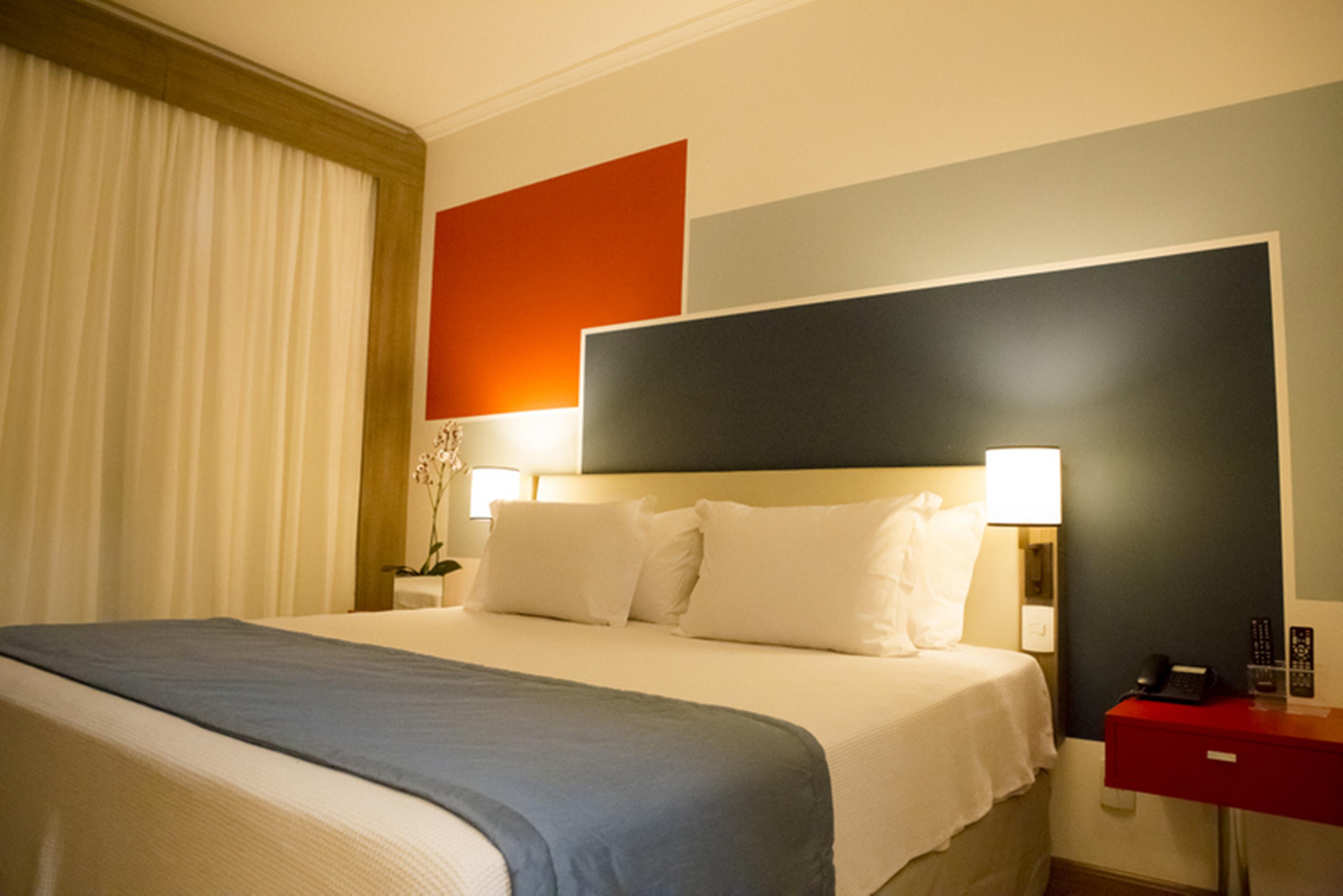 Tryp By Wyndham Ribeirao Preto Hotel Ngoại thất bức ảnh A bedroom at the hotel